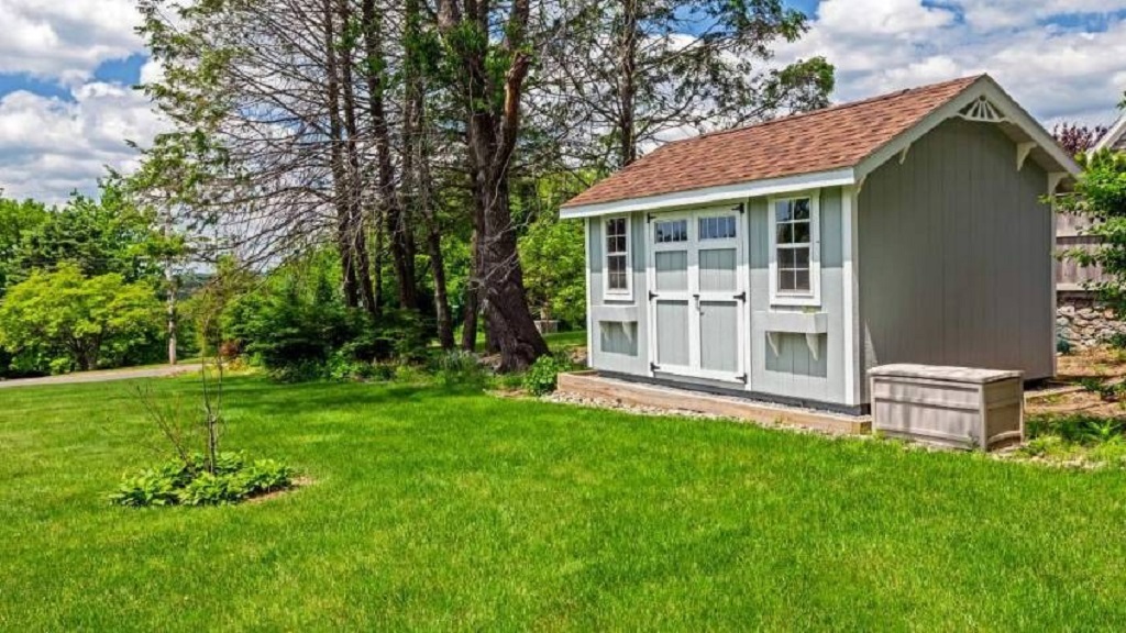 What materials are best for a 2 storey garden shed